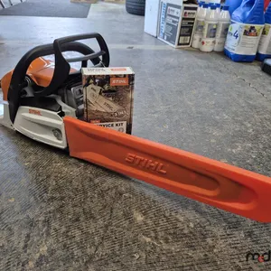 STIHL MS 162 Gas Chainsaw w/ Service Kit
 UNRESERVED