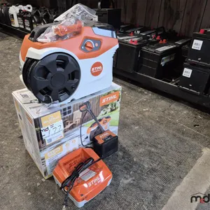 STIHL REA 60 Plus Electric Pressure Washer w/ Battery & Charger
 UNRESERVED