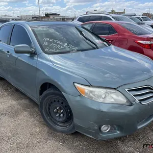 SALVAGE UNIT: 2010 Toyota Camry Car (Green)
 UNRESERVED
