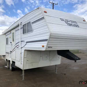 2002 Vanguard W250SL T/A Travel Trailer
 UNRESERVED