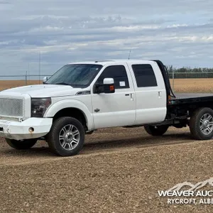 2011 FORD KING RANCH F350 CREW CAB FLATBED
