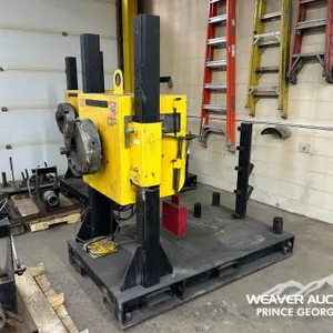 LJ WELDING AUTOMATION 16P-700 PIPE SPINNER