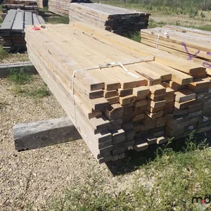Bundle of Wood (Approx. 4" x 7 3/4' x 2")
 UNRESERVED