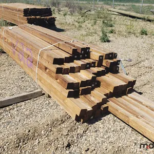 Bundle of Different Sizes of Wood (Approx. 4" Thick)
 UNRESERVED