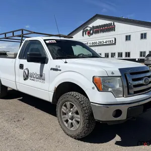 2011 Ford F150 XLT Truck w/ Ladder Rack & Truck Tool Box
 UNRESERVED