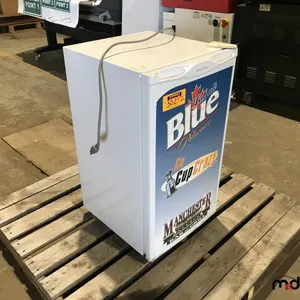 Diplomat Mini Refrigerator
 UNRESERVED