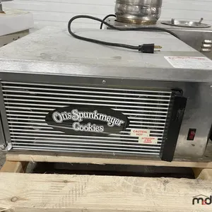 Otis Spunkmeyer Commercial Convection Oven
 UNRESERVED
