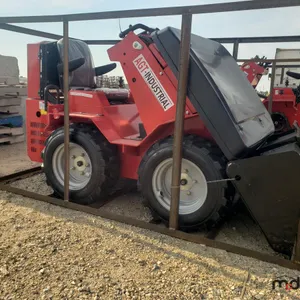 2025 AGT SFA140W(Z) Mini Skid Steer 
 UNRESERVED