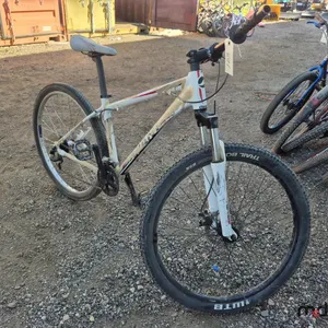 Giant Revel Bike
 UNRESERVED