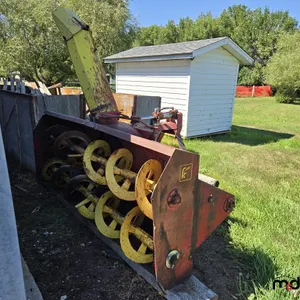 Farm King (8' x 38") 3-Point Hitch Snow Blower
 UNRESERVED