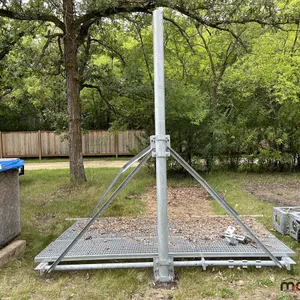 Galvanized Platform and Pole
 UNRESERVED
