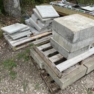 Pavers and Post Pads
 UNRESERVED