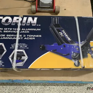 3-Ton Floor Jack
 UNRESERVED