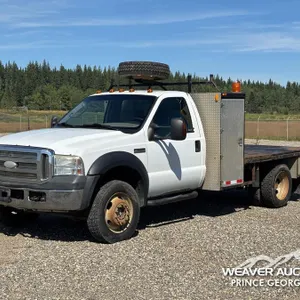 2006 FORD F550 SUPER DUTY XLT FLAT DECK TRUCK