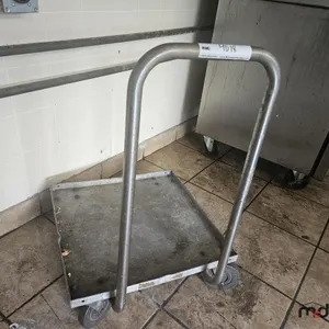 Small Cart
 UNRESERVED