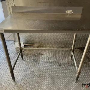 Stainless Kitchen Prep Table (42" x 24") 
 UNRESERVED