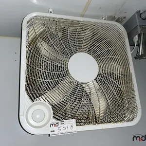 Box Fan
 UNRESERVED