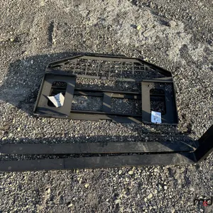 2025 GIYI GY-DHC Skid Steer Fork Attachments
 UNRESERVED