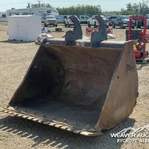 WELDCO BEALES 74 IN. EXCAVATOR CLEANOUT BUCKET