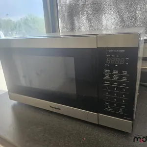 Panasonic Microwave
 UNRESERVED