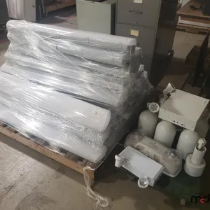 Pallet of Lights (Cart Not Included)
 UNRESERVED