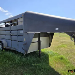 Goertzen (23') Enclosed Stock Trailer
 UNRESERVED