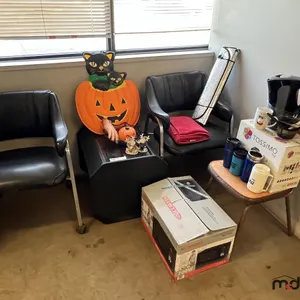 (2) Chairs, Center Table, Coffee Mugs, Bosch Coffee Machine & Cutis Microwave
 UNRESERVED