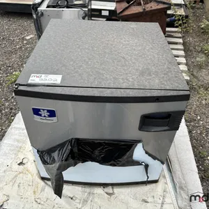 Manitowoc Ice Machine
 UNRESERVED