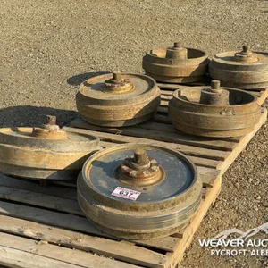 (6) CAT D7R IDLERS