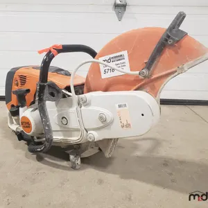 2017 STIHL Concrete Saw TS 800
 UNRESERVED