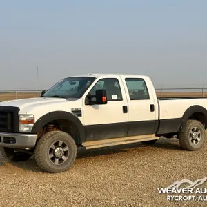 2008 FORD F350 XLT CREW CAB PICKUP