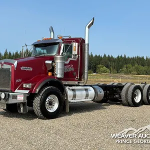 2020 KENWORTH T800 TRI-DRIVE CAB & CHASSIS