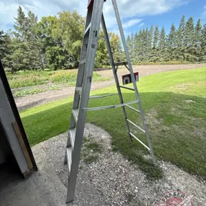 Step ladder