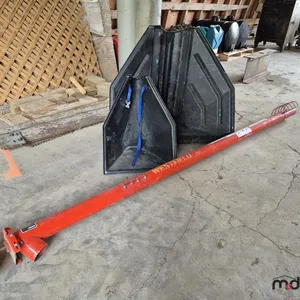 Westfield 10' Transfer Auger and Hoppers
 UNRESERVED