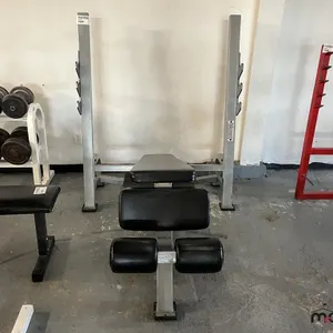 York Decline Bench w/ Barbell Rack
 UNRESERVED