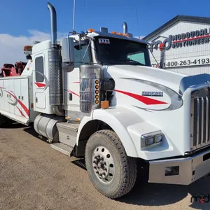 2006 Kenworth T-800 w/ Jerr-Dan Heavy Wrecker
 UNRESERVED