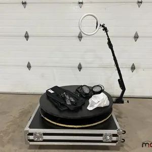 360 Spinning Booth w/ Photography Lights
 UNRESERVED