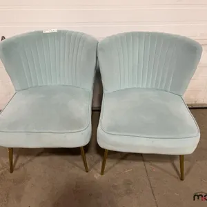 (2) Chairs
 UNRESERVED