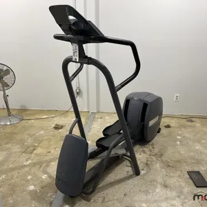 Precor EFX5.17i Elliptical Equipment
 UNRESERVED
