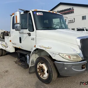 2005 International 4300 Wrecker Tow Truck 
 UNRESERVED