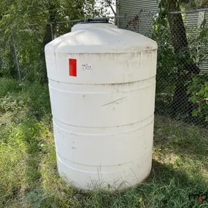 500-Gallon Vertical Tank
 UNRESERVED