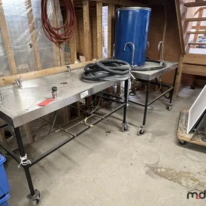 Portable Stainless Steel Sinks
 UNRESERVED