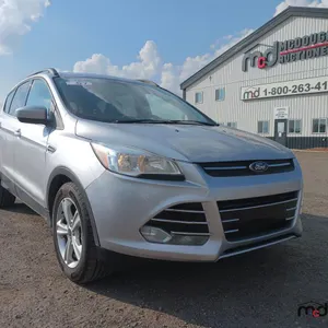SALVAGE UNIT: 2015 Ford Escape SUV