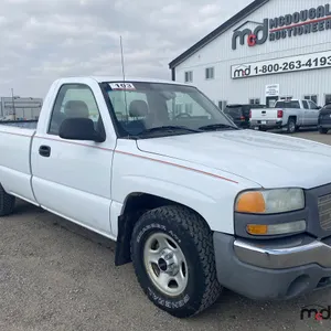2003 GMC Sierra 1500 Truck 
 UNRESERVED