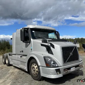2015 Volvo VNL T/A Sleeper Semi Truck
 UNRESERVED