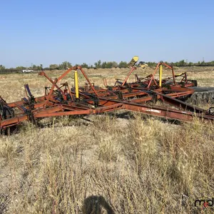 Morris CP-425 Cultivator
 UNRESERVED