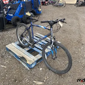 Giant Boulder Bicycle
 UNRESERVED