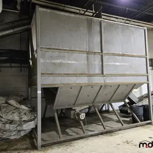 Stainless Hopper (124"x16.5"x14.4") 

 UNRESERVED