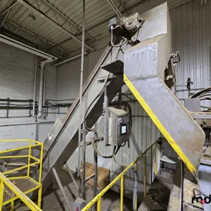 19'18" Paddle Conveyer & Hopper System
 UNRESERVED