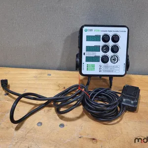 Titan Controls EOS Humidity Controller w/ Sensor
 UNRESERVED